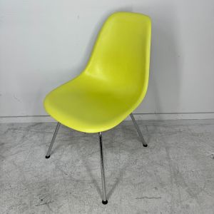 Vitra Eames Plastic Chair Vergaderstoel (vs430)